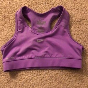 nike sports bra